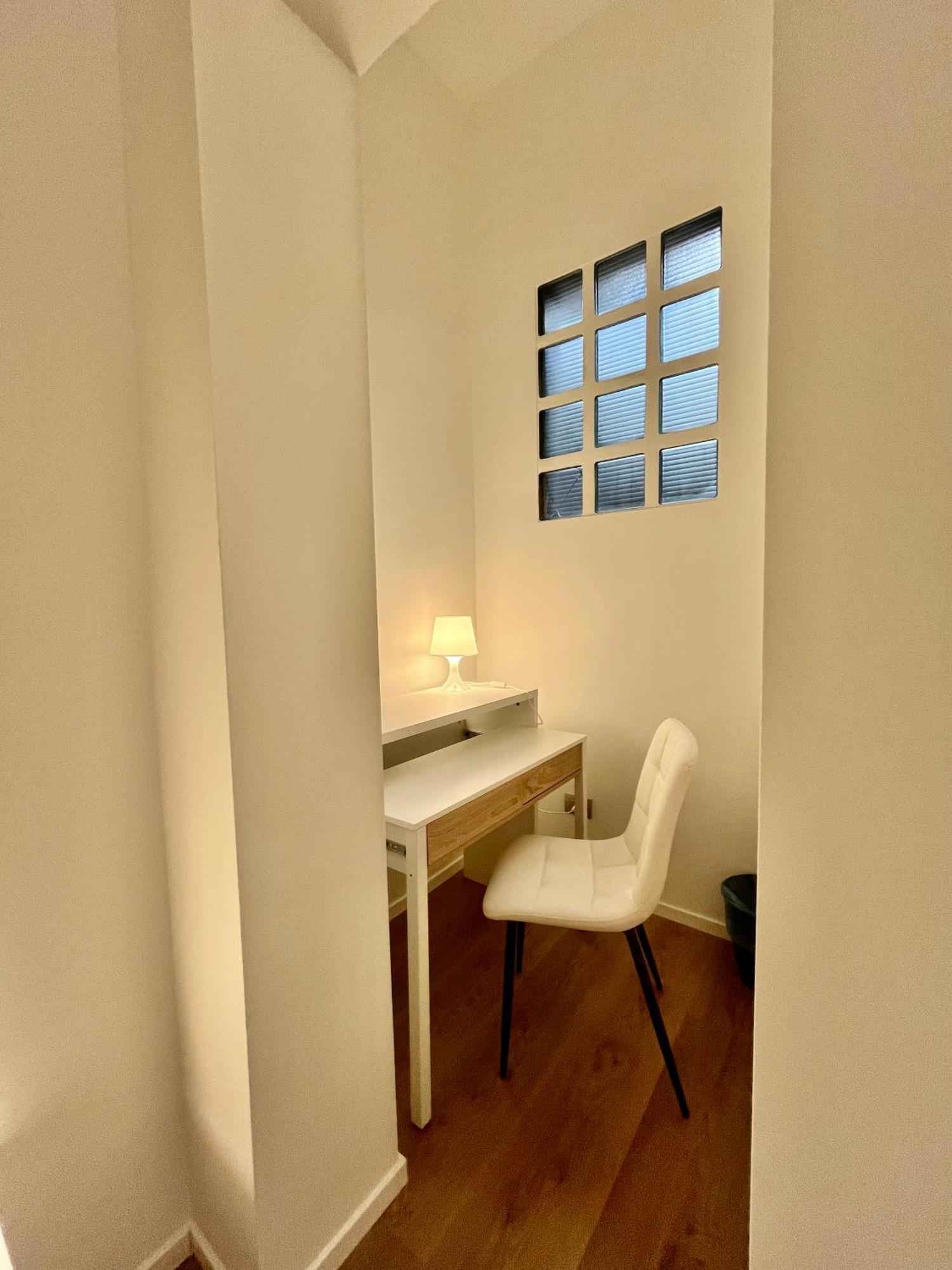 Central Side Apartment Milan Bagian luar foto